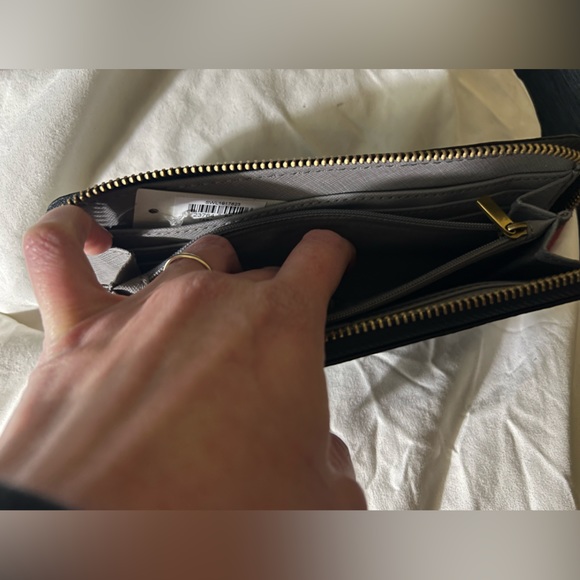 Fossil - Black Leather - Crossbody - Matching Wallet - Picture 13 of 16